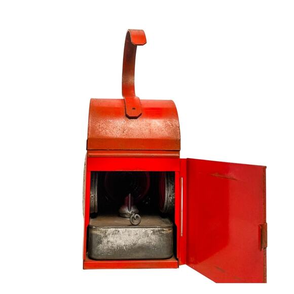 Vintage Chalwyn Road Railway Lantern Paraffin w/Burner Made in England - Picture 6 of 9